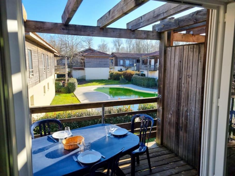 Aureilhan-Appartemant 4-6 Pp Piscine Cosy En Bord Lac Extérieur photo